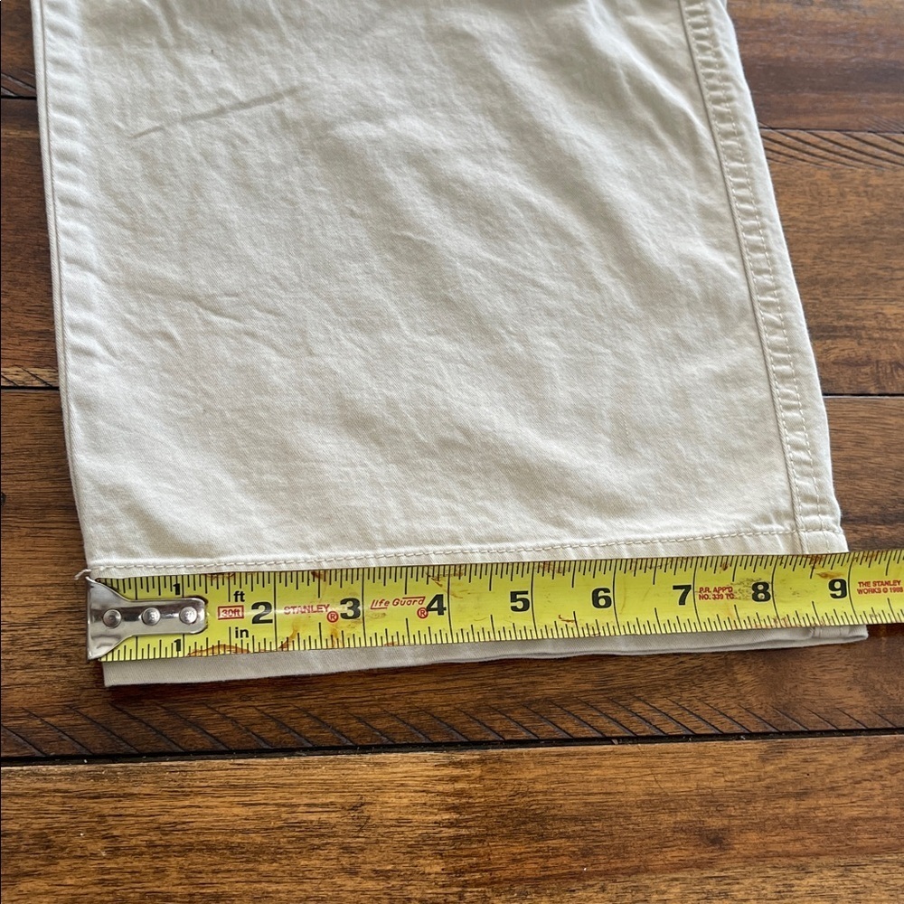 2 Tommy Hilfiger Capri pants size 4 white and khaki tan - Picture 15 of 16